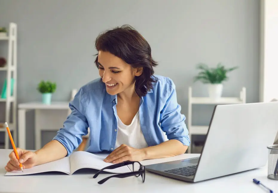 The Data-Driven Facilities Manager: Why Analytical Skills Are the New Must-Have 2 Facilities Management Skills Development